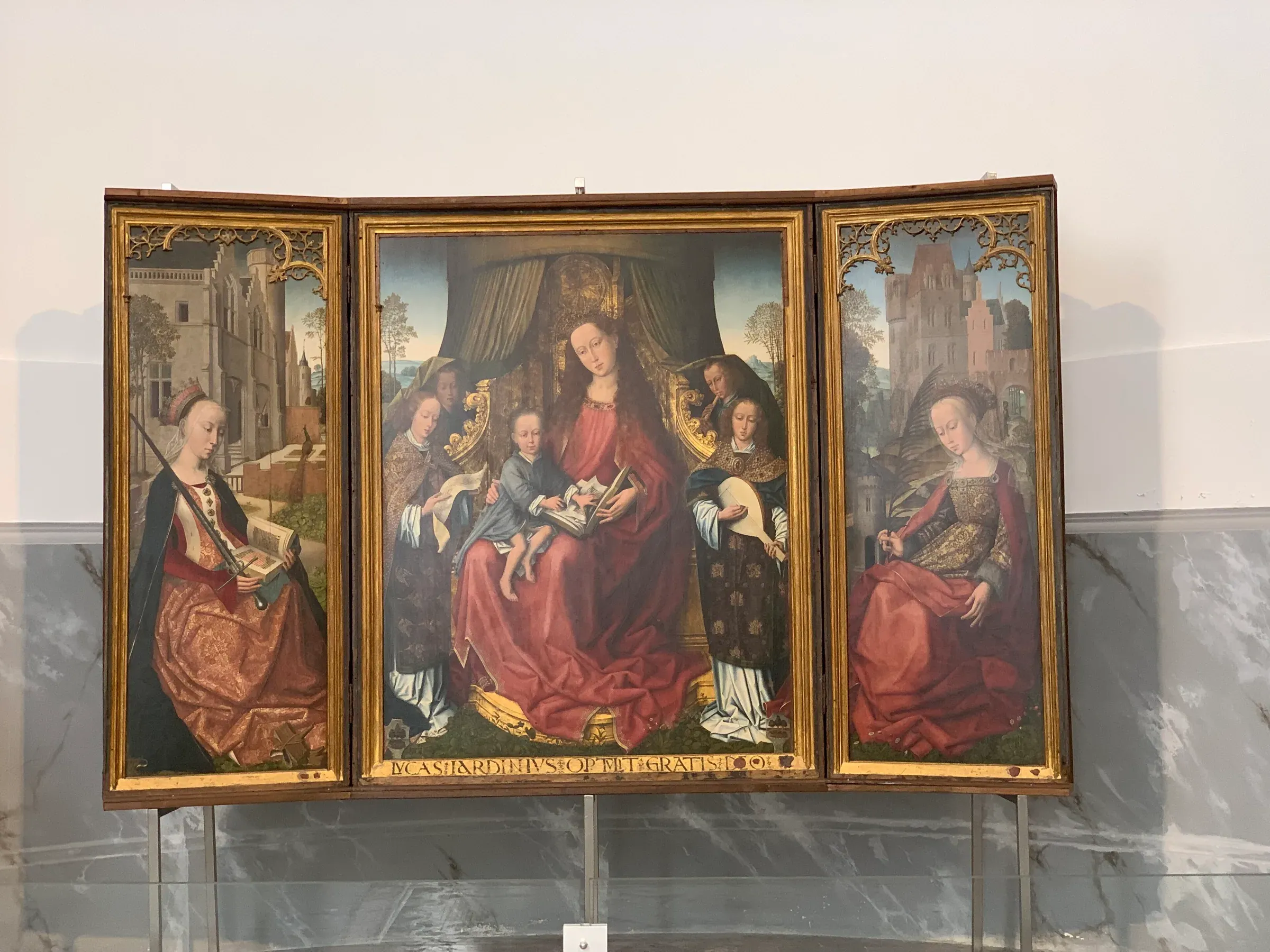 Il trittico fiammingo del Quattrocento nella Chiesa Madre di Polizzi Generosa: Madonna in rosso col Bambino tra due sante